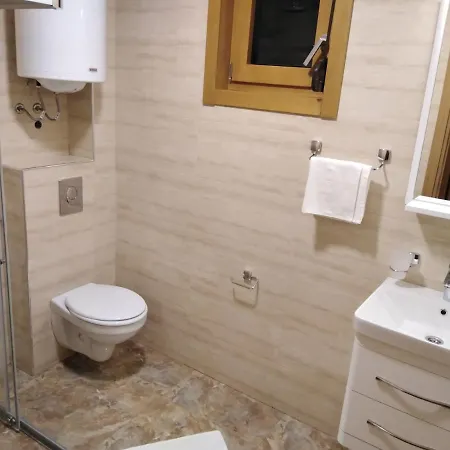 아파트 Sarm 503 *